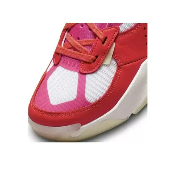 Nike Air Jordan 200E sneakers in Siren Red/Pink Prime Women's Low-Cut - Picture 9 of 10